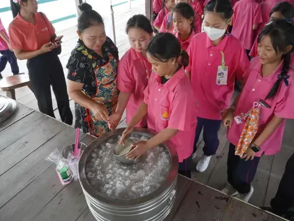 ทำไอศครีม